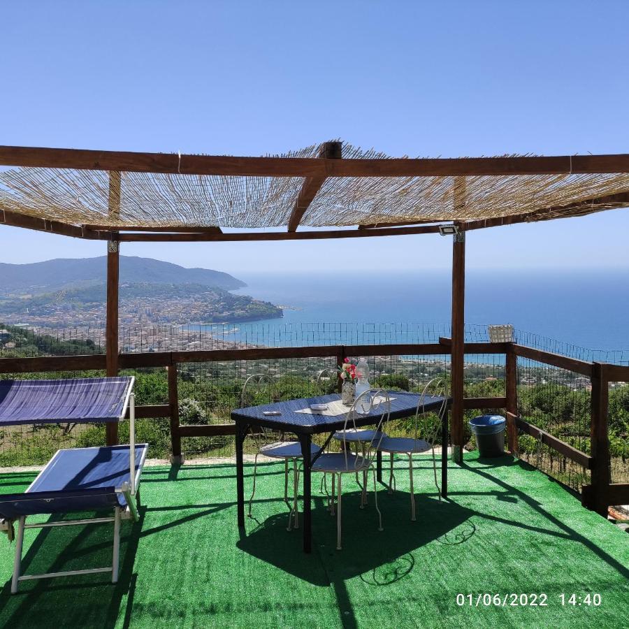 Una Terrazza Sul Mare Agropoli Eksteriør billede
